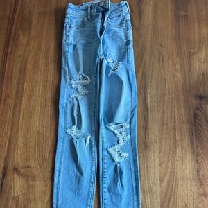 Women’s American Eagle jeans